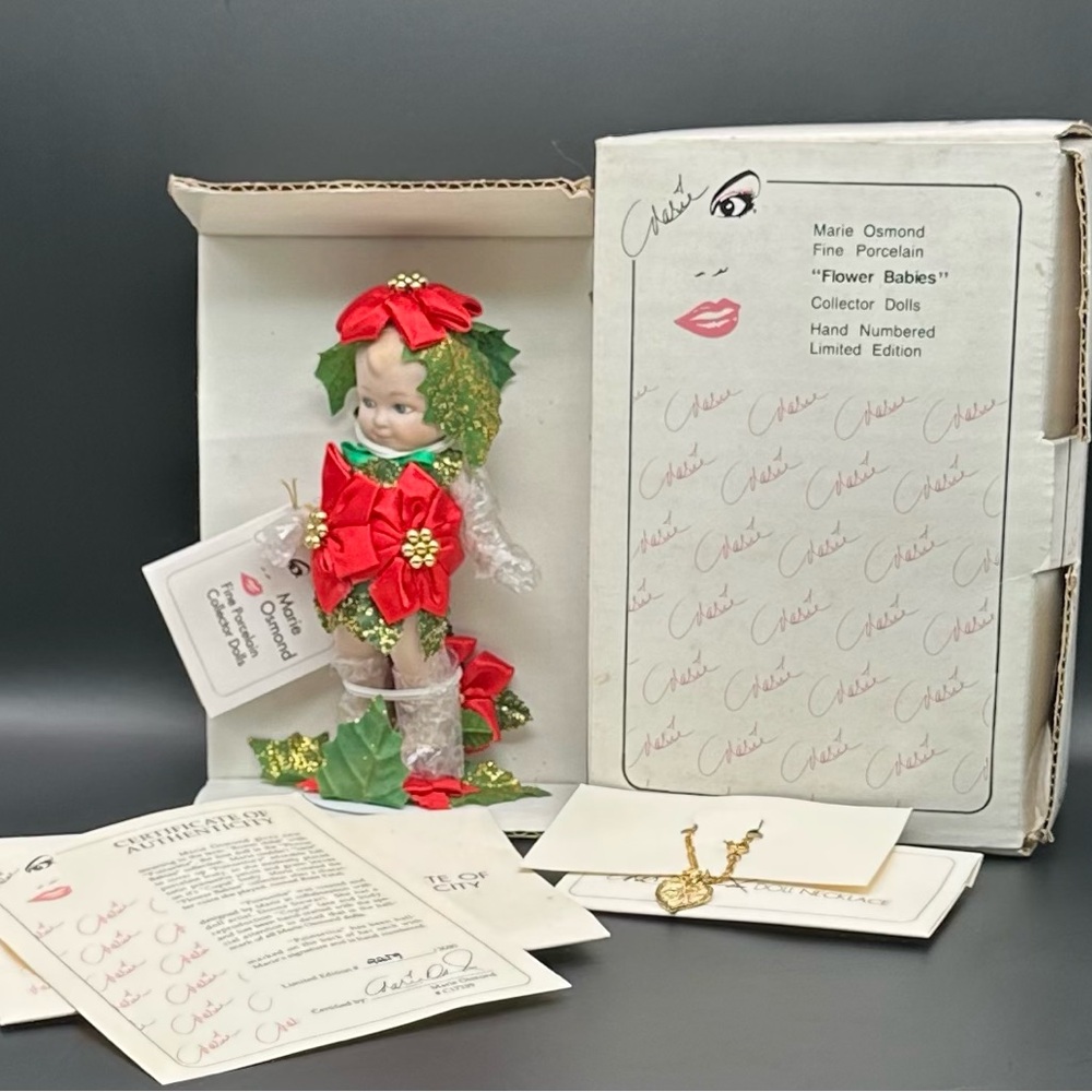 Marie Osmond Flower Babies Collection Poinsettia Doll Porcelain 5" #2259/3000
